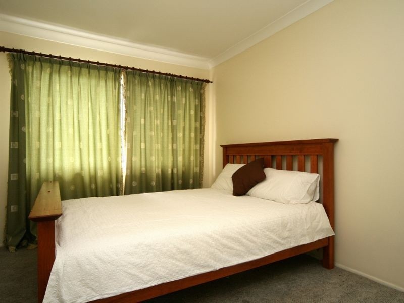 7 Ceriman Street, Macgregor QLD 4109