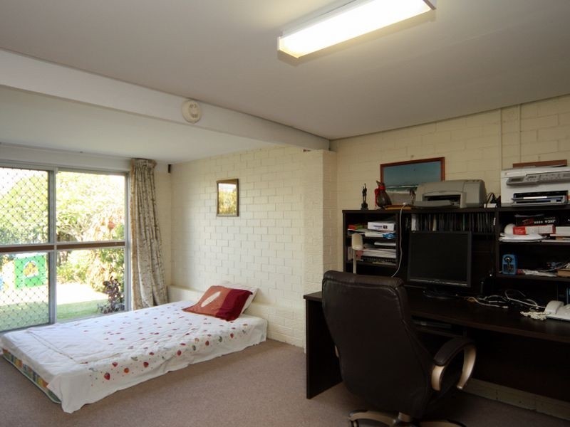 7 Ceriman Street, Macgregor QLD 4109