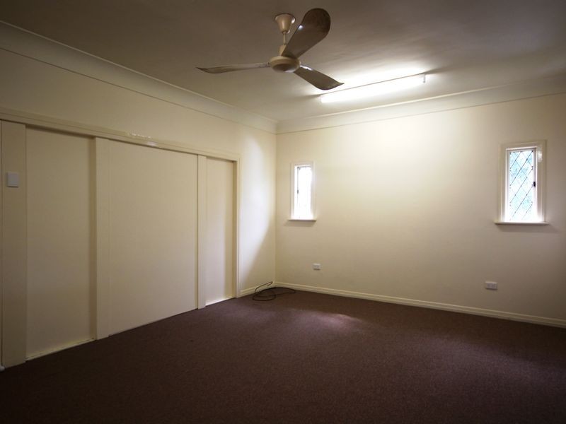 71 Mains Road, Sunnybank QLD 4109