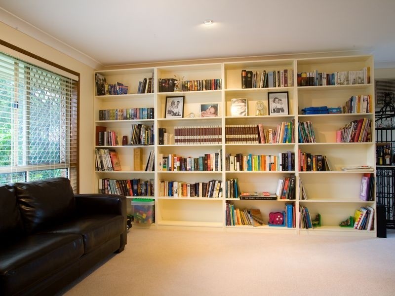 9 Boorala Cr, Eight Mile Plains QLD 4113