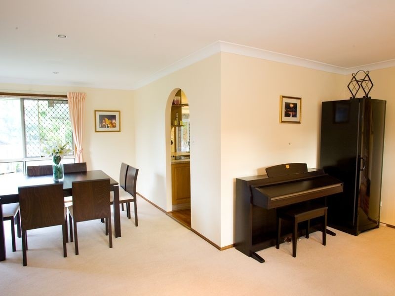 9 Boorala Cr, Eight Mile Plains QLD 4113