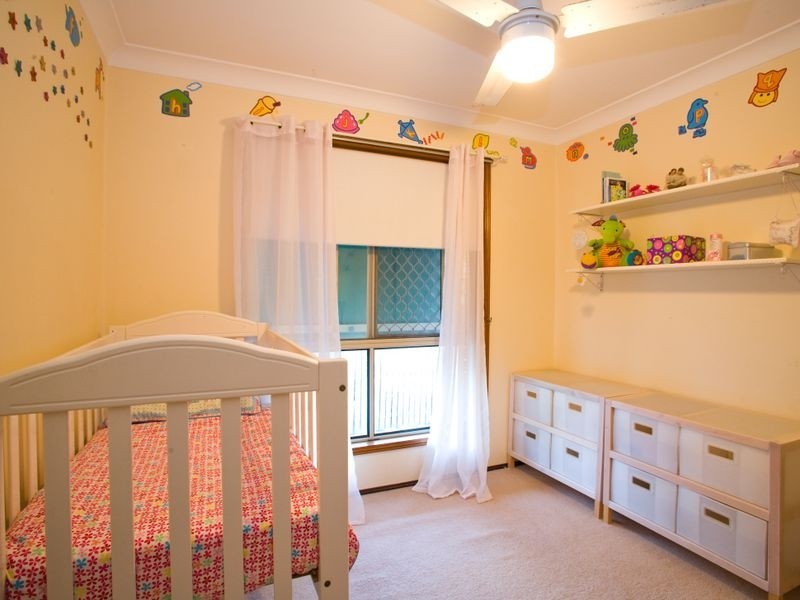 9 Boorala Cr, Eight Mile Plains QLD 4113