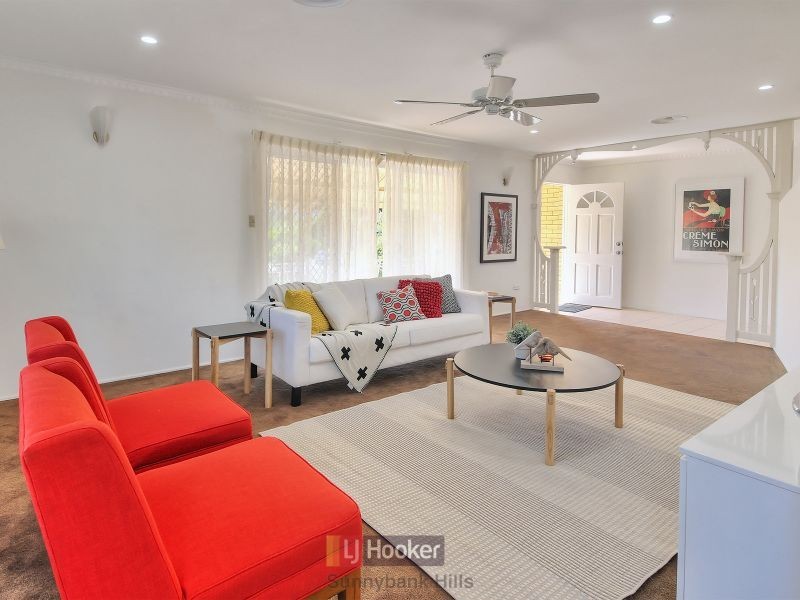 46 Macadamia Street, Macgregor QLD 4109