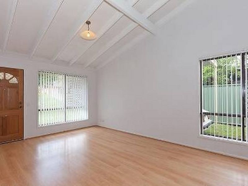 343 Winstanley Street, Carindale QLD 4152