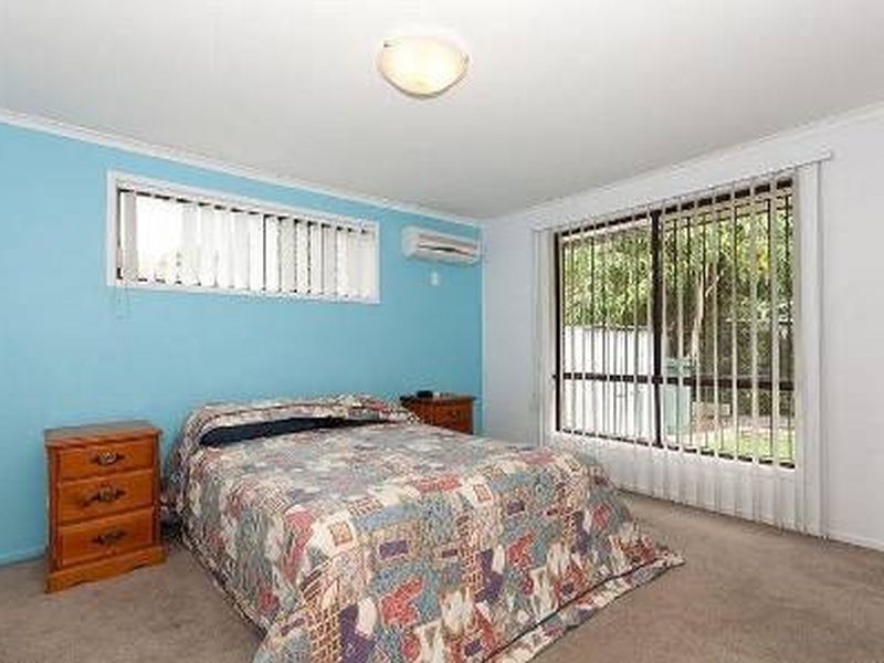 343 Winstanley Street, Carindale QLD 4152