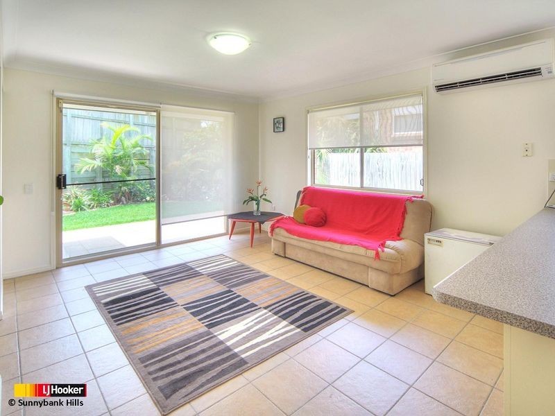 1 Wivenhoe Place, Runcorn QLD 4113