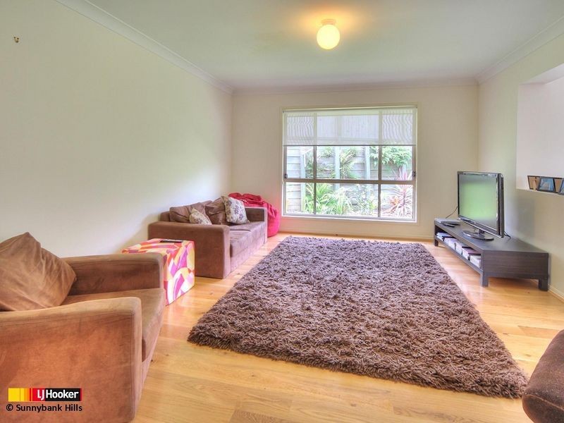 1 Wivenhoe Place, Runcorn QLD 4113