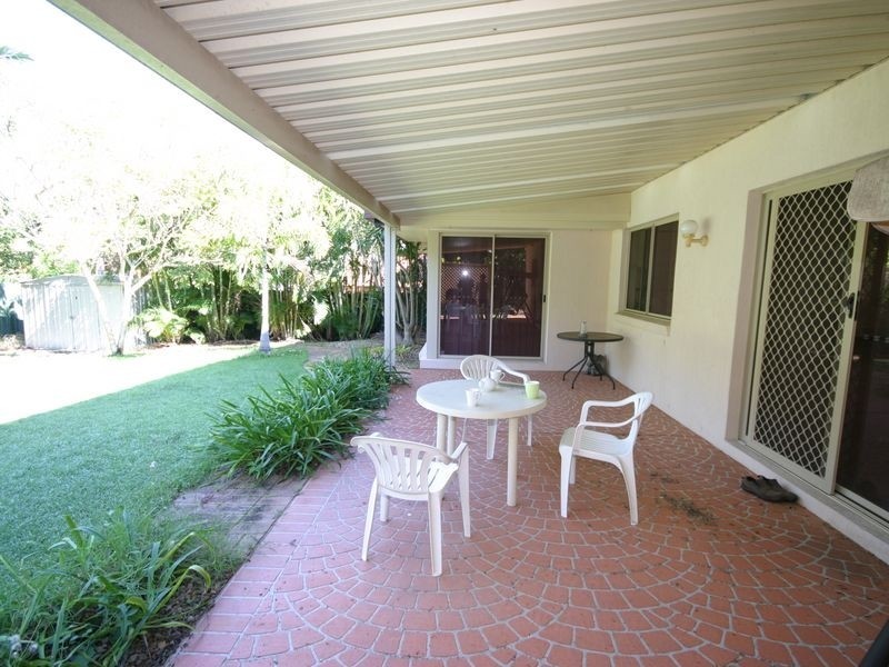 25 Turubul Cr, Carindale QLD 4152