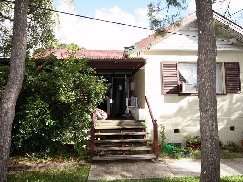 993 Boundary Rd, Coopers Plains QLD 4108