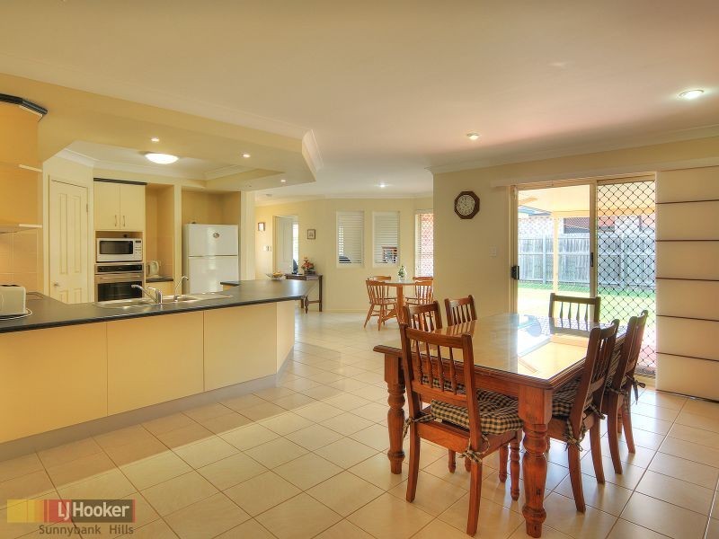 79 Daintree Drive, Parkinson QLD 4115