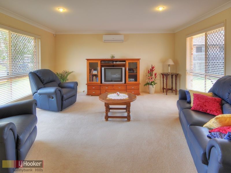 79 Daintree Drive, Parkinson QLD 4115