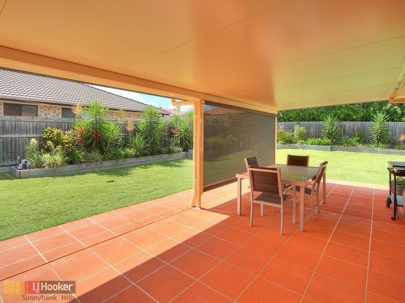 79 Daintree Drive, Parkinson QLD 4115