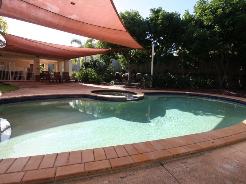 5/8 Manor St, Eight Mile Plains QLD 4113