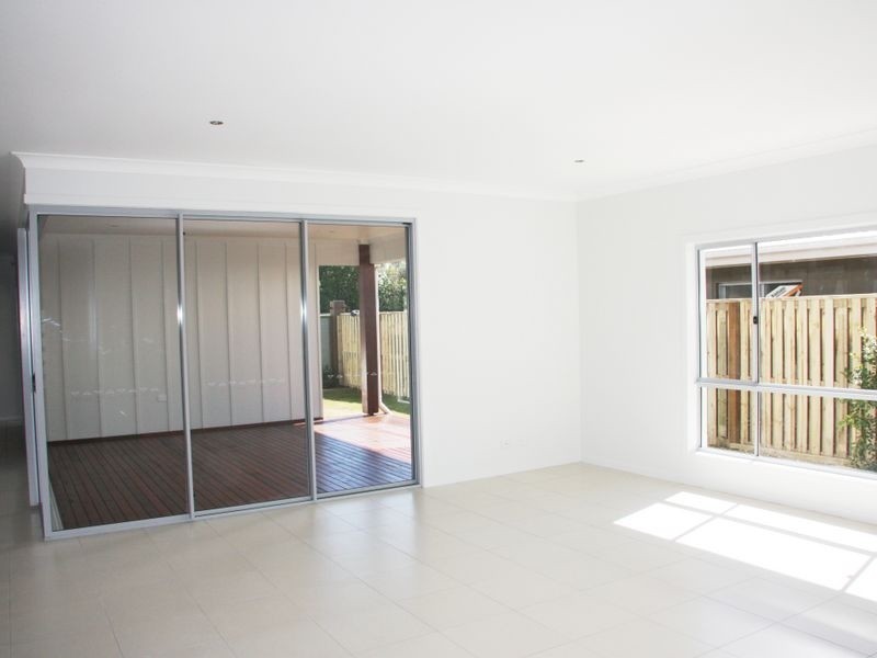 18 Rolfe Cct, Underwood QLD 4119