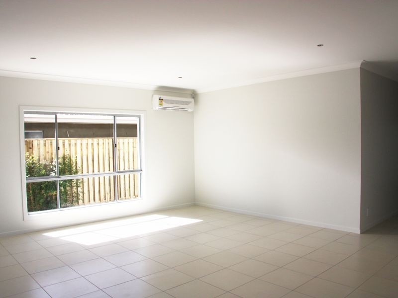 18 Rolfe Cct, Underwood QLD 4119