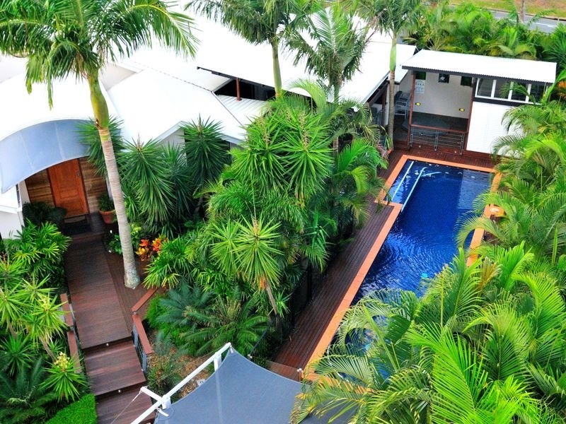 16 Ngairi Close, Eight Mile Plains QLD 4113