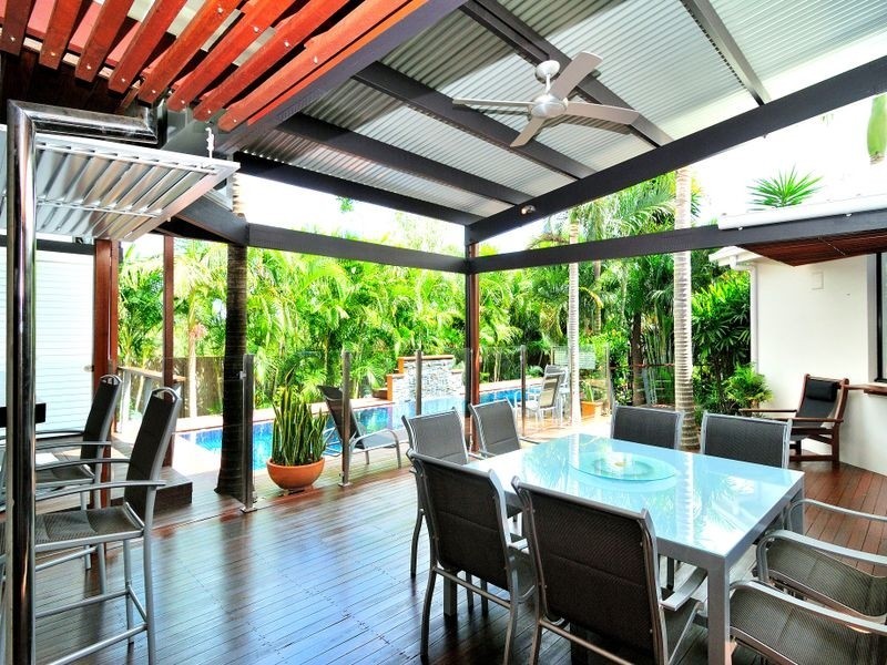 16 Ngairi Close, Eight Mile Plains QLD 4113