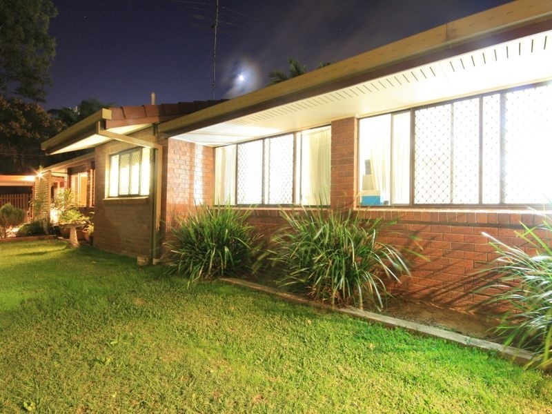 26 Avocado St, Macgregor QLD 4109