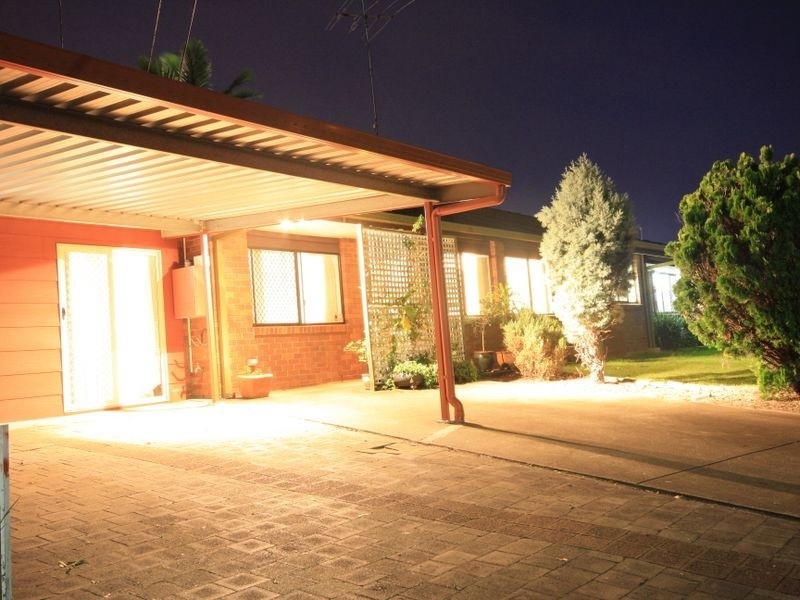 26 Avocado St, Macgregor QLD 4109