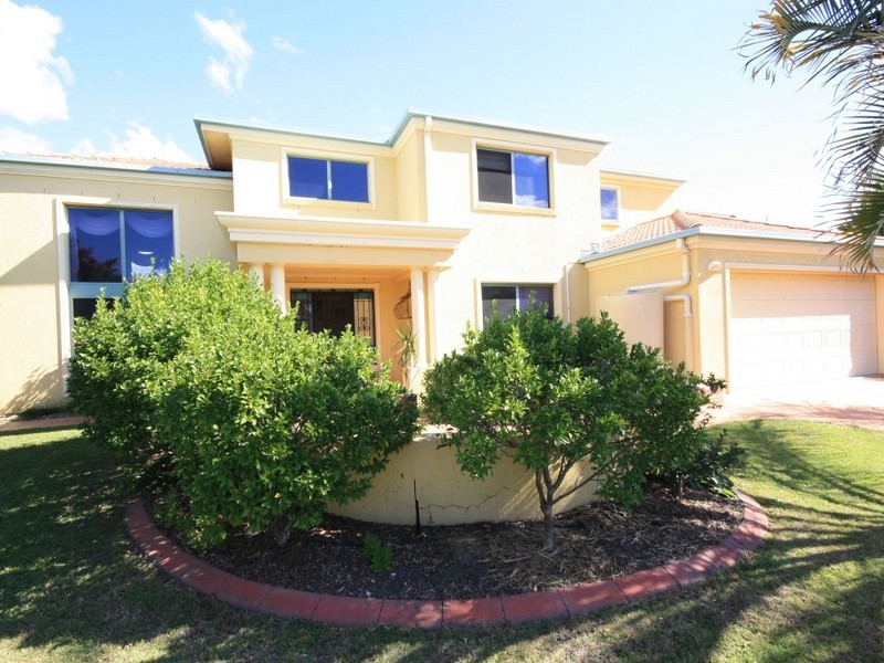 6 Poets Pl, Parkinson QLD 4115