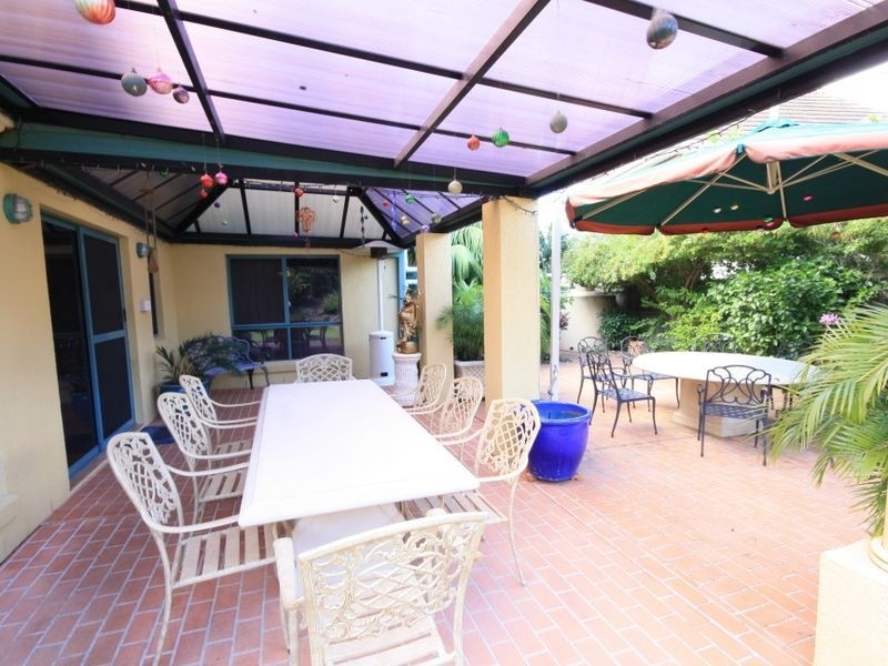 6 Poets Pl, Parkinson QLD 4115