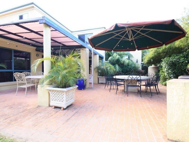 6 Poets Pl, Parkinson QLD 4115