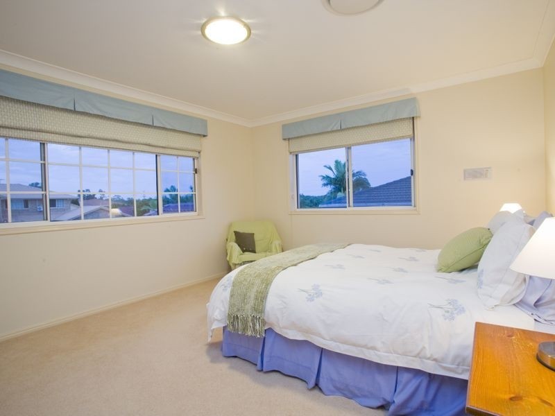 5 Googie Cr, Eight Mile Plains QLD 4113