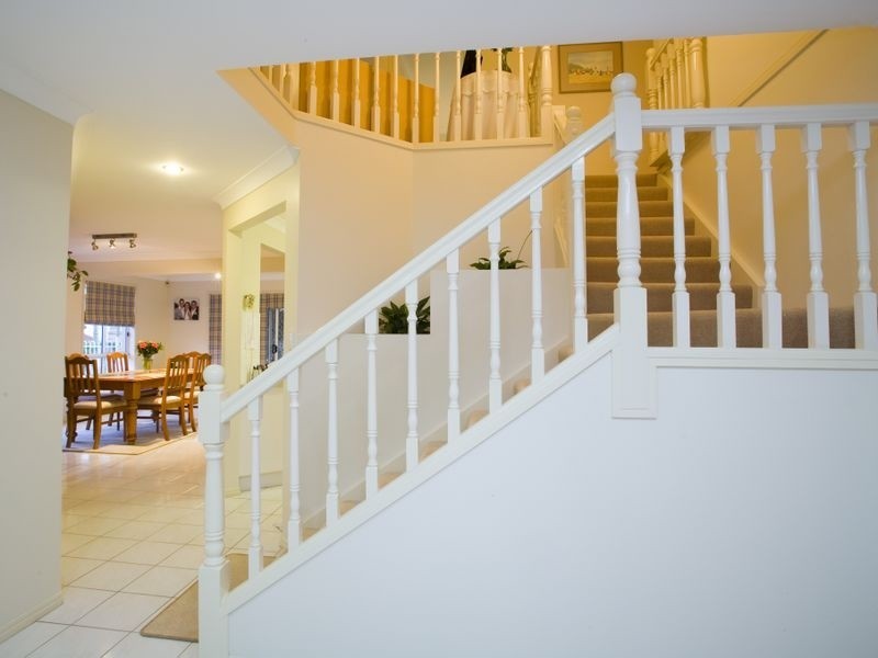 5 Googie Cr, Eight Mile Plains QLD 4113