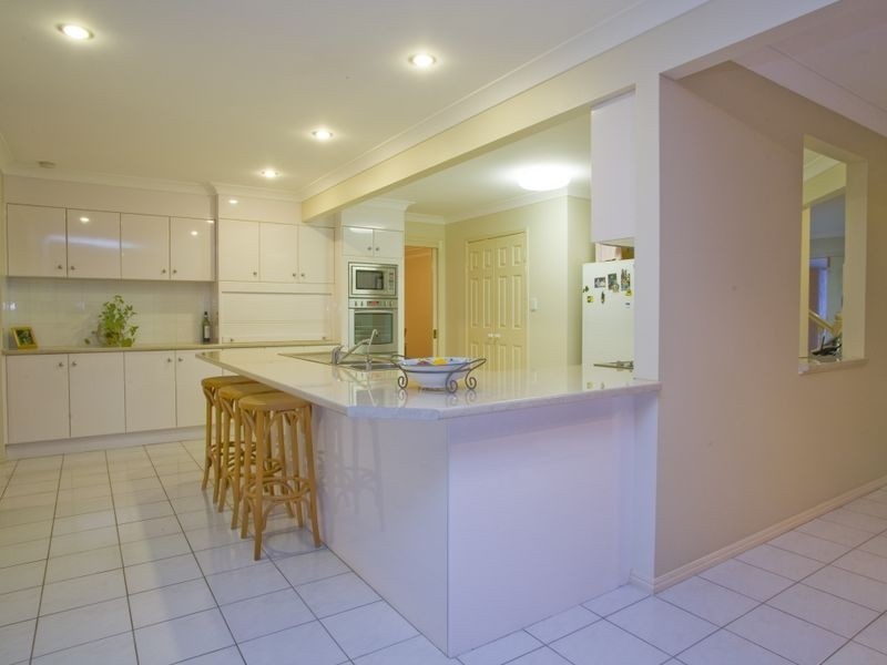 5 Googie Cr, Eight Mile Plains QLD 4113