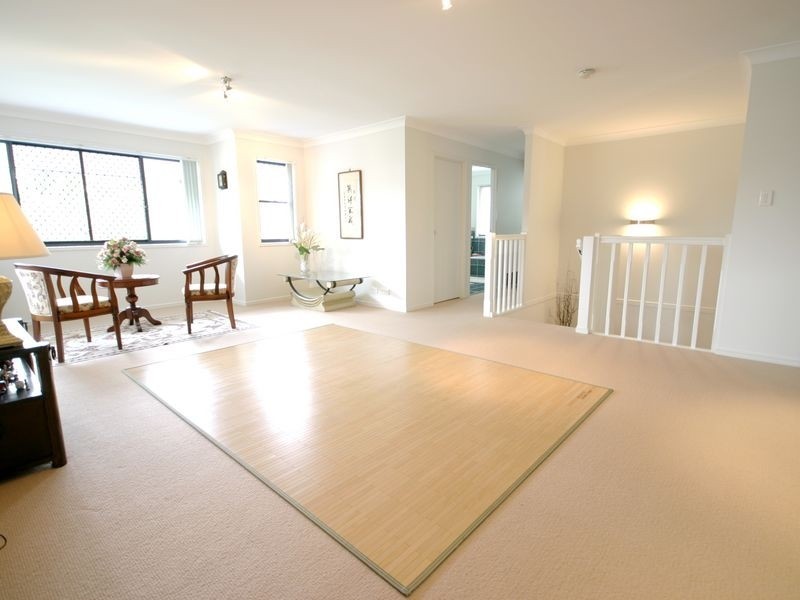 7 Mt Archer Rd, Parkinson QLD 4115