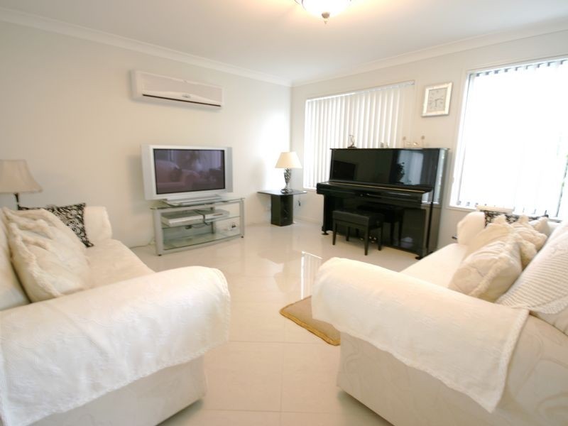 7 Mt Archer Rd, Parkinson QLD 4115