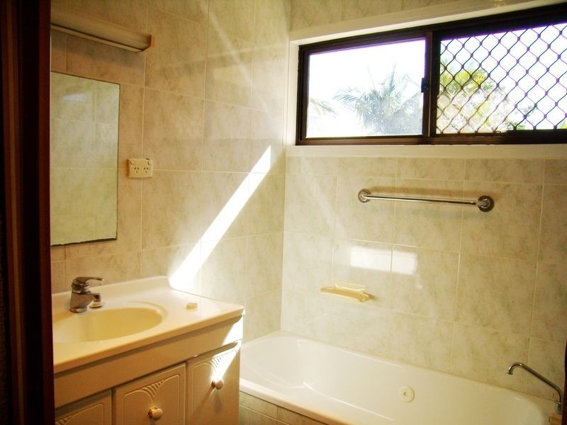 33 Malbon St, Eight Mile Plains QLD 4113