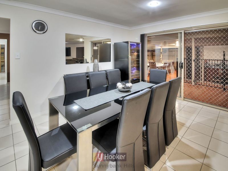 50 Mt Archer Road, Parkinson QLD 4115
