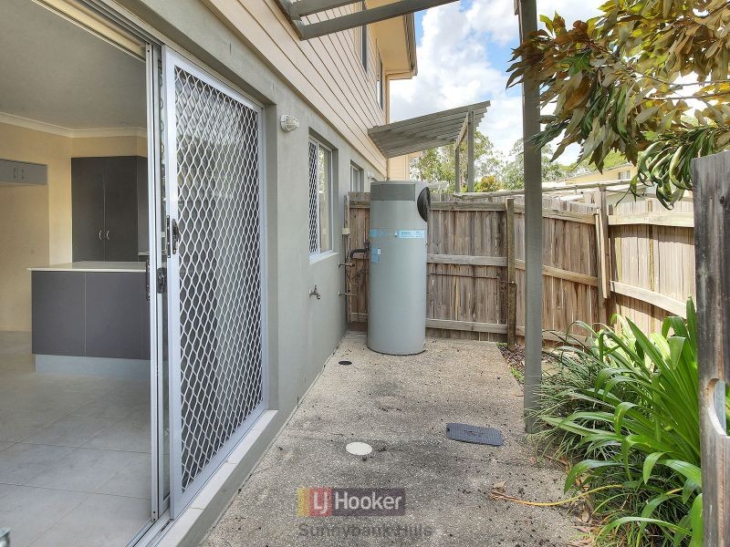 2/360 Benhiam Street, Calamvale QLD 4116