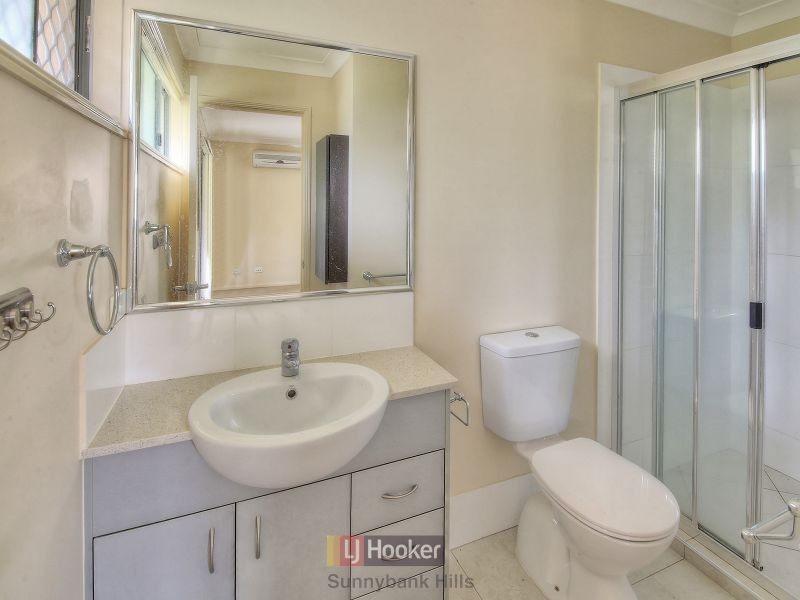 2/360 Benhiam Street, Calamvale QLD 4116