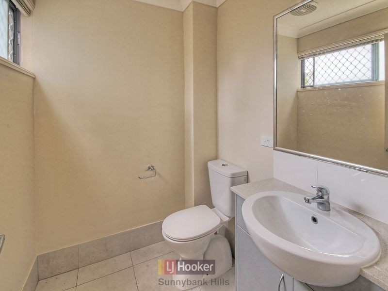 2/360 Benhiam Street, Calamvale QLD 4116