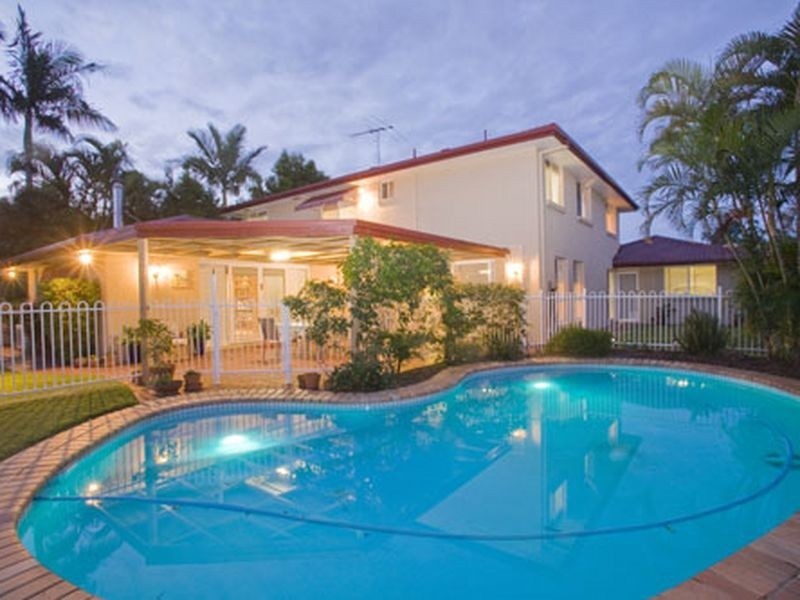 5 Googie Cr, Eight Mile Plains QLD 4113