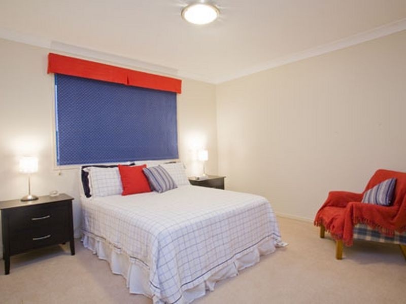 5 Googie Cr, Eight Mile Plains QLD 4113