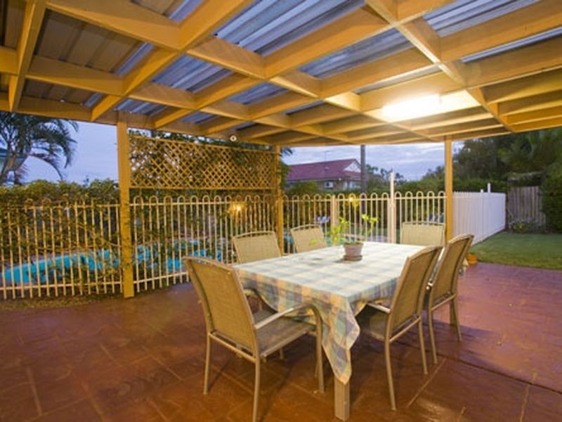 5 Googie Cr, Eight Mile Plains QLD 4113