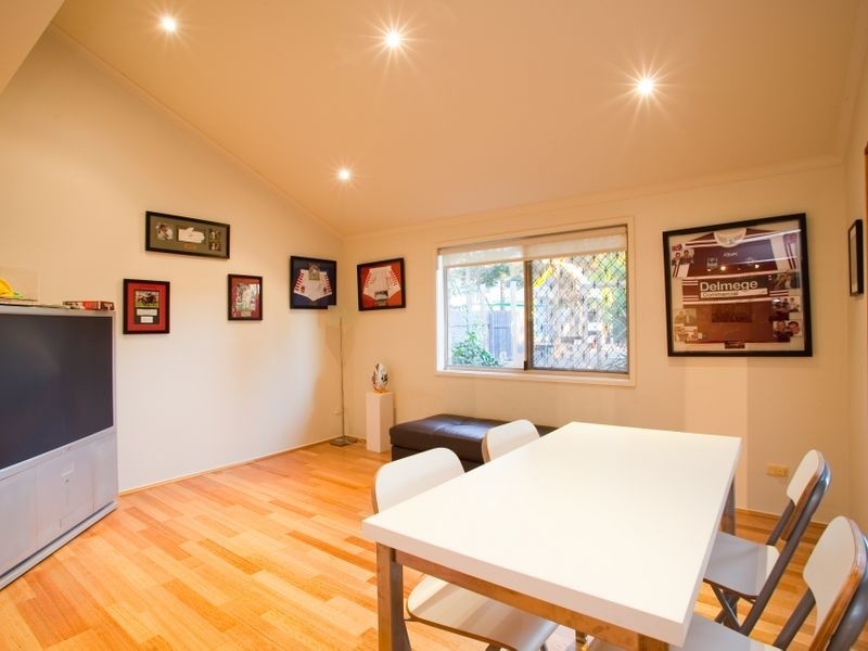 9 Tristania Close, Calamvale QLD 4116