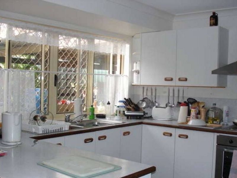 868 Wembley Rd, Browns Plains QLD 4118