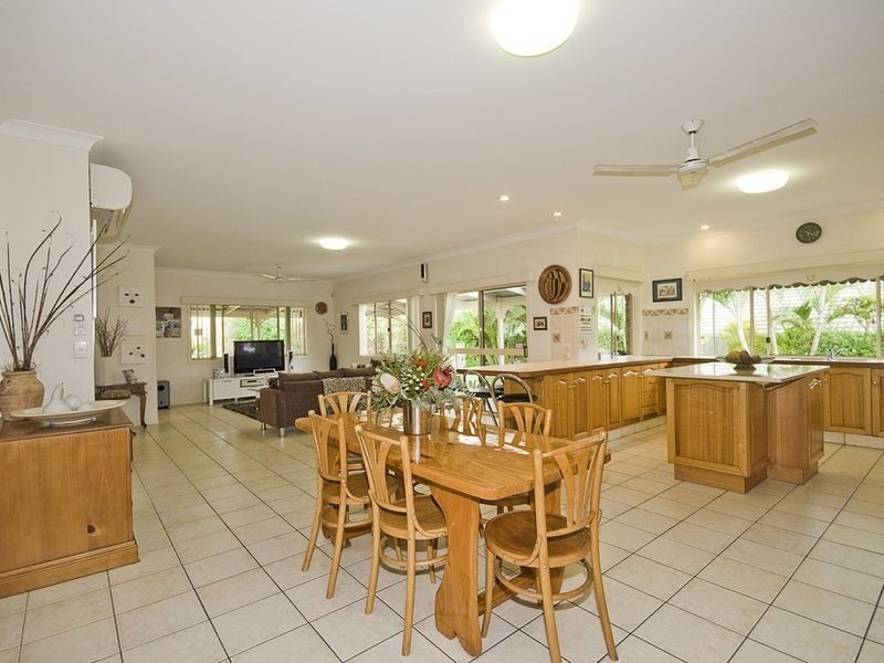 9 Palatine Street, Calamvale QLD 4116