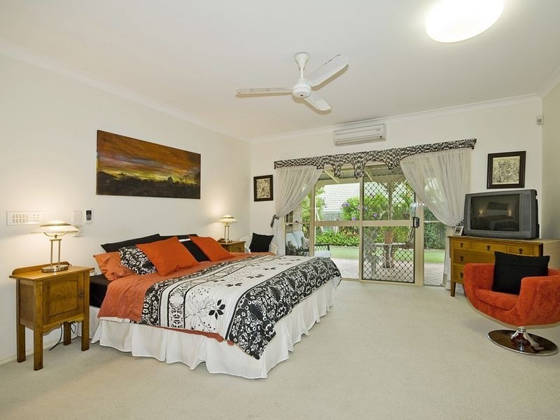 9 Palatine Street, Calamvale QLD 4116