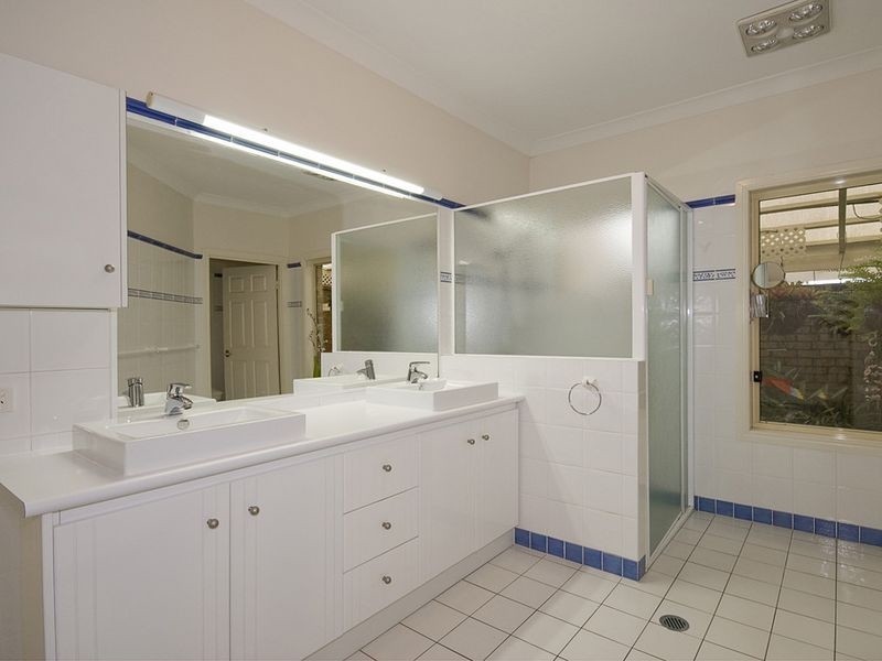 9 Palatine Street, Calamvale QLD 4116