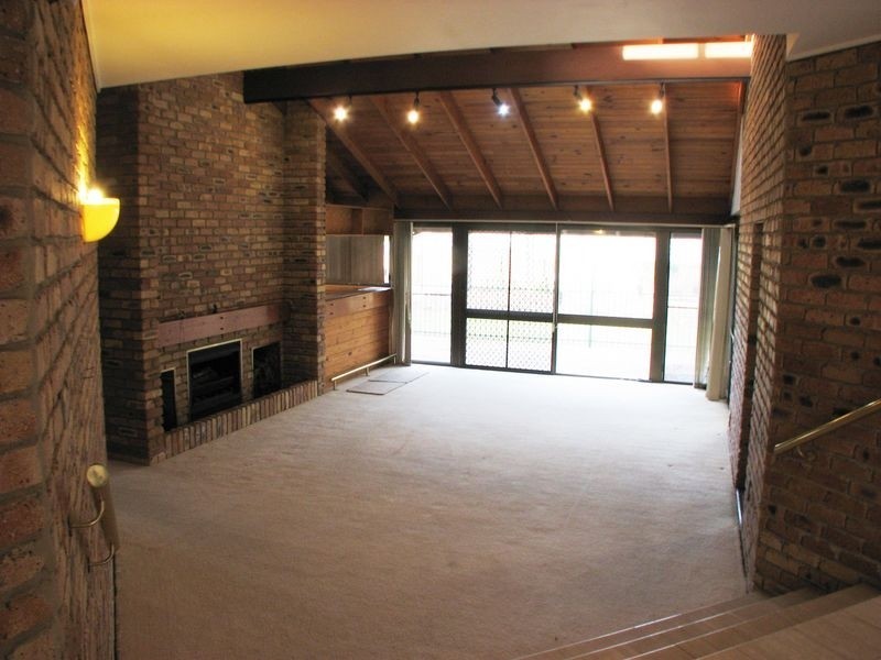 111 Dunedin St, Sunnybank QLD 4109