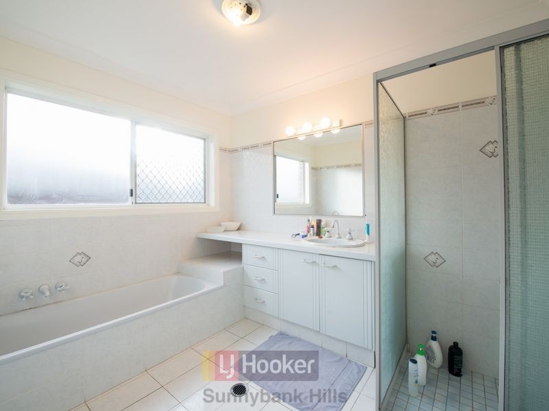 60 Lamona Circuit, Sunnybank Hills QLD 4109