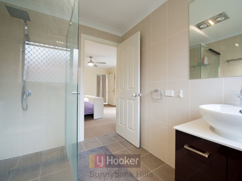 60 Lamona Circuit, Sunnybank Hills QLD 4109