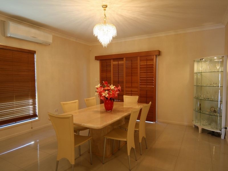 24 Khoo Place, Calamvale QLD 4116