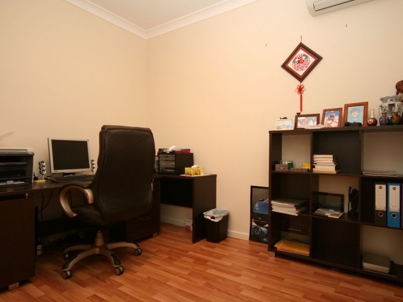 24 Khoo Place, Calamvale QLD 4116