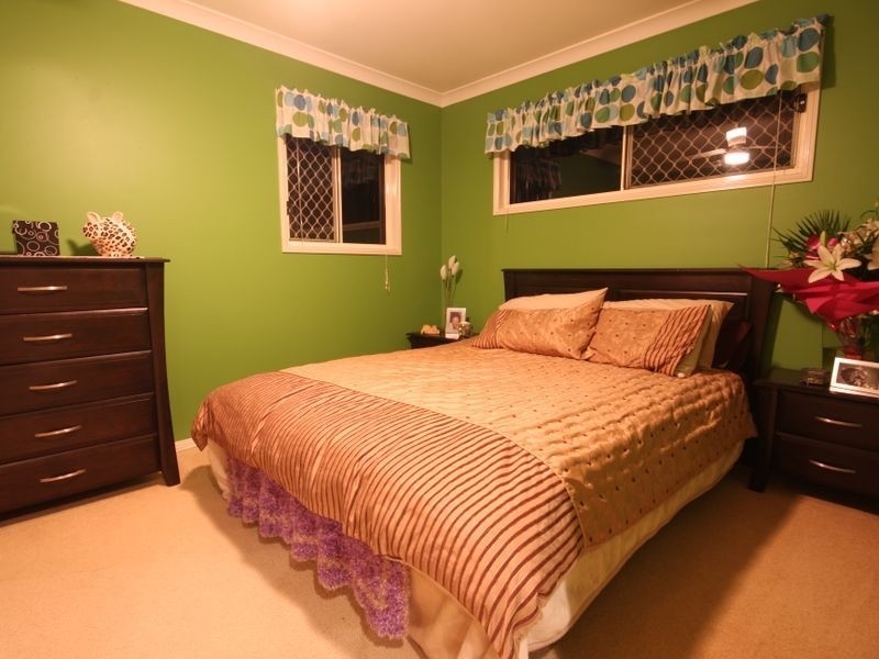 9 Byrony Place, Parkinson QLD 4115